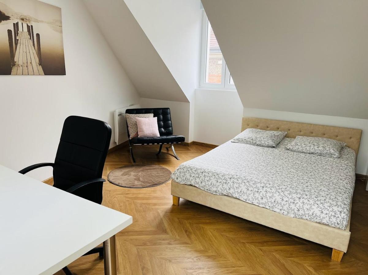 Elegant T4 Centre Reims/Parking Prive Apartment Екстериор снимка